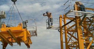 Демонтаж башенного крана в Рязани - услуги по демонтажу от Сварной-Рзн от 1572 руб.